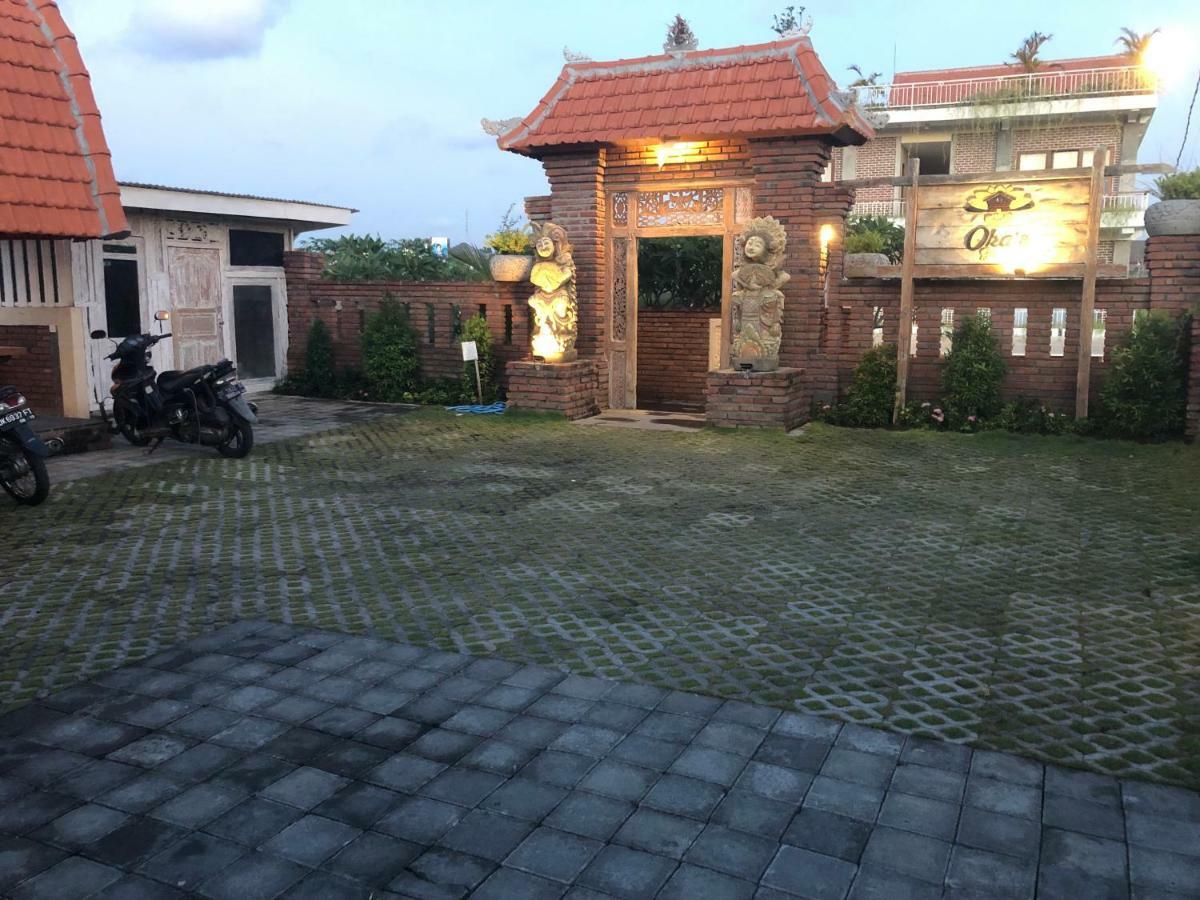 Oka'S Guest House Canggu Eksteriør billede